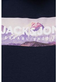 Jack & Jones bluza męska kolor granatowy z kapturem z nadrukiem. Typ kołnierza: kaptur. Kolor: niebieski. Wzór: nadruk #2