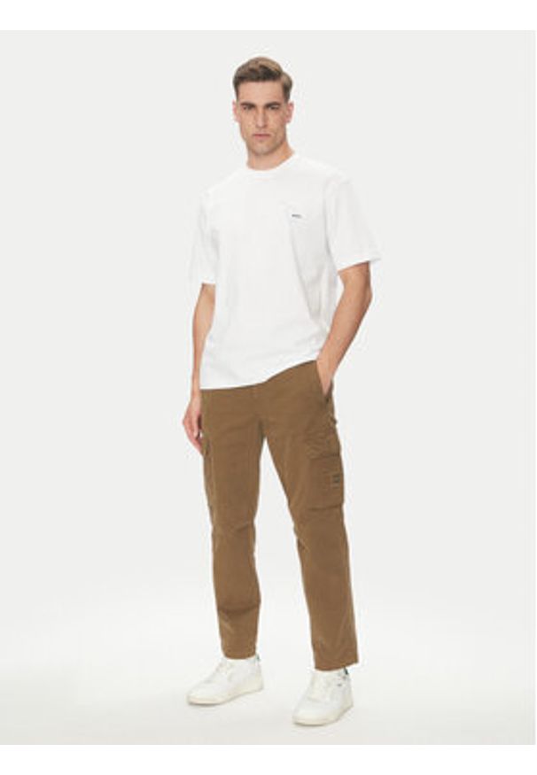 BOSS T-Shirt 50546374 Biały Relaxed Fit. Kolor: biały. Materiał: bawełna