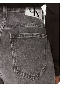 Calvin Klein Jeans Szorty jeansowe J20J223508 Szary Regular Fit. Kolor: szary. Materiał: bawełna #3