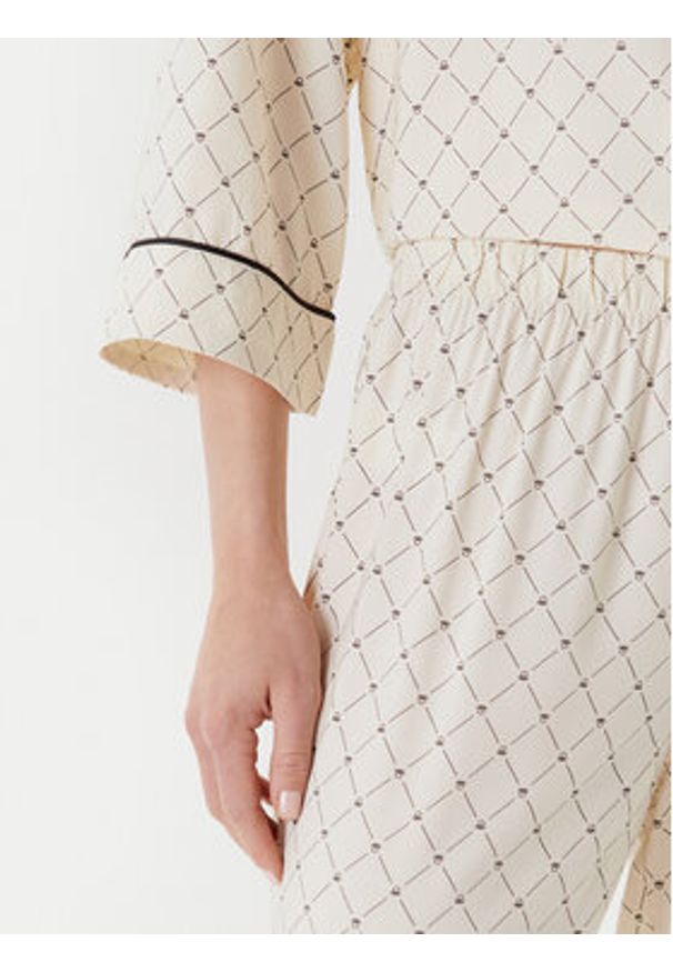 United Colors of Benetton - United Colors Of Benetton Piżama 4T3U3P00R Écru Relaxed Fit. Materiał: wiskoza