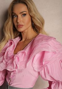 Renee - Różowa Wieczorowa Koszula z Ozdobnymi Falbanami i Guzikami Lerellia. Okazja: na co dzień. Kolor: różowy. Materiał: jeans. Styl: wizytowy #4