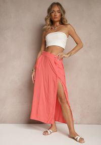 Renee - Pomarańczowa Rozkloszowana Spódnica z Wiskozy z Kieszeniami Galmira. Okazja: na co dzień. Kolor: pomarańczowy. Materiał: wiskoza. Styl: klasyczny, casual, elegancki