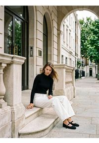 Sinsay - Prążkowany golf - czarny. Typ kołnierza: golf. Kolor: czarny. Materiał: prążkowany