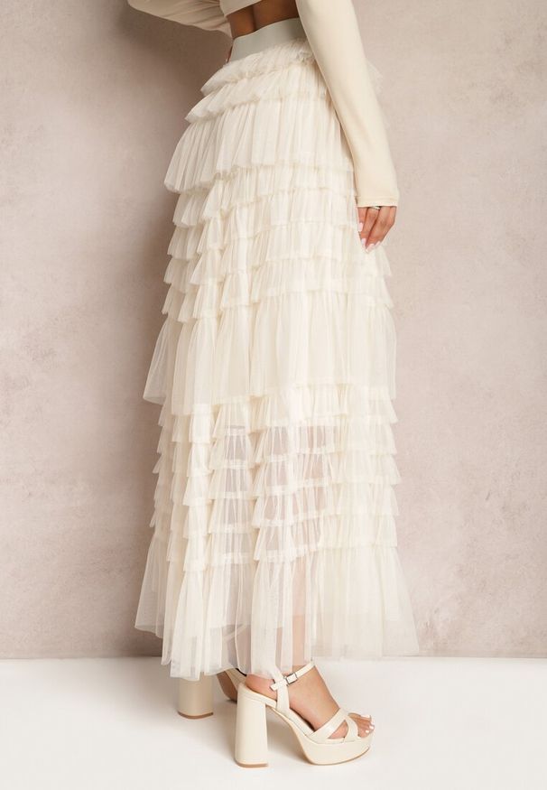 Renee - Beżowa Spódnica z Falbankami Rozkloszowana Maxi z Bawełny Alare. Kolor: beżowy. Materiał: bawełna. Styl: elegancki