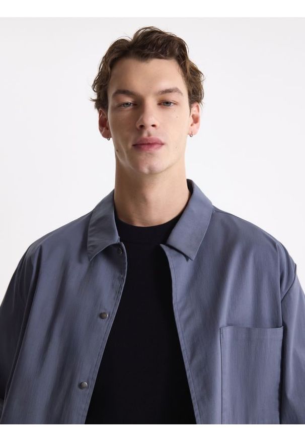 Reserved - Kurtka z kołnierzem - granatowy. Kolor: niebieski. Materiał: tkanina, bawełna