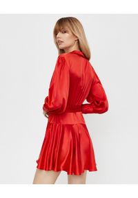 ZIMMERMANN - Czerwona sukienka z jedwabiu. Okazja: na randkę. Typ kołnierza: dekolt kopertowy. Kolor: czerwony. Materiał: jedwab. Typ sukienki: kopertowe, dopasowane. Długość: mini #6