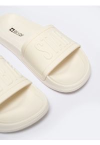 Big-Star - Klapki damskie plażowe beżowe NN274A667 800. Okazja: na plażę. Kolor: beżowy. Wzór: aplikacja. Sezon: lato. Styl: elegancki, sportowy #6
