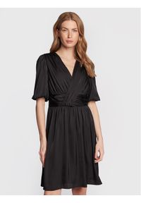 DKNY Sukienka koktajlowa DD2JD13A Czarny Regular Fit. Kolor: czarny. Materiał: syntetyk. Styl: wizytowy #1