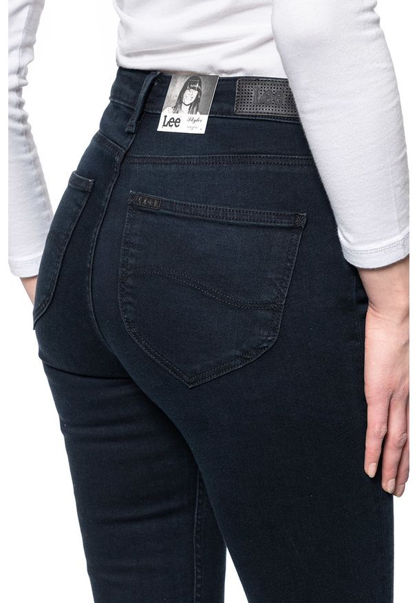 Lee - SPODNIE DAMSKIE LEE SKYLER L308GCAJ. Stan: podwyższony