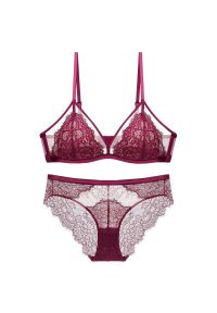 Intica - Komplet bielizny z koronką i figami regulowane ramiączka Agripina. Kolor: czerwony. Materiał: koronka. Wzór: koronka