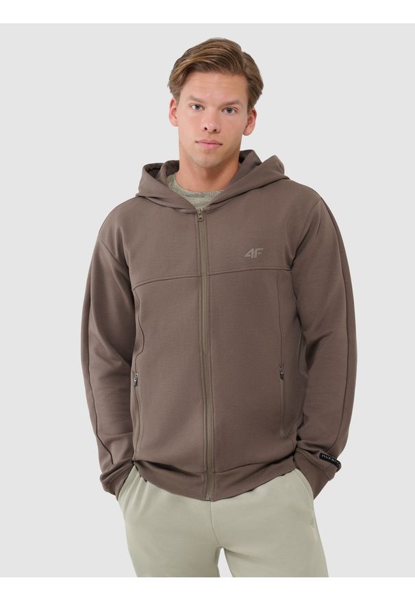 4f - 4F Bluza dresowa rozpinana z kapturem męska - brązowa S. Okazja: na co dzień. Typ kołnierza: kaptur. Kolor: brązowy. Materiał: dresówka. Wzór: gładki, ze splotem. Styl: sportowy, casual
