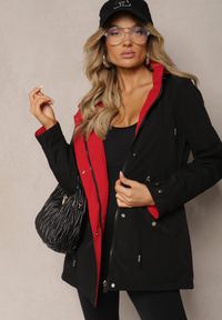 Renee - Czarna Dwustronna Kurtka w Stylu Parki Wykończona przy Rękawach Guzikami Mivatra. Okazja: na co dzień. Kolor: czarny. Materiał: jeans, wełna. Styl: casual, elegancki #4