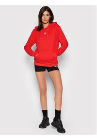 Adidas - adidas Bluza Hoodie HF7508 Czerwony Regular Fit. Kolor: czerwony. Materiał: bawełna