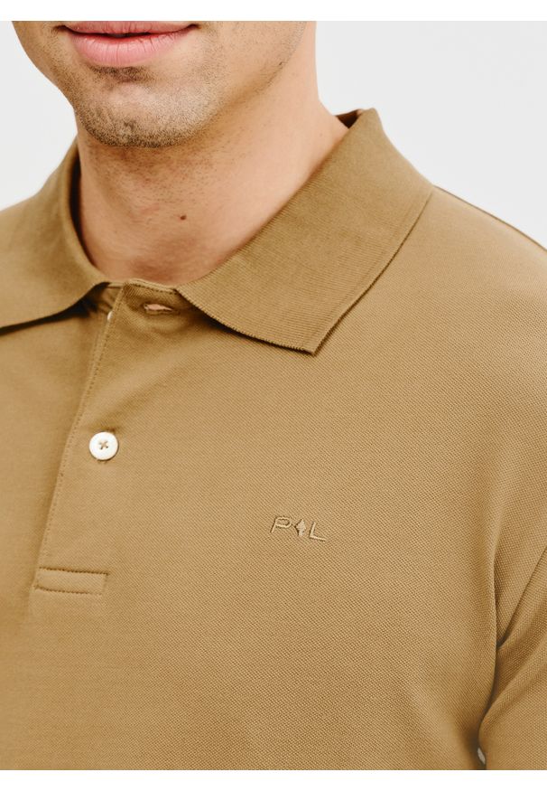 Pako Lorente - PAKO LORENTE – Oliwkowe polo longsleeve. Okazja: na co dzień. Typ kołnierza: polo. Kolor: czarny, oliwkowy. Materiał: bawełna, elastan. Długość rękawa: długi rękaw. Długość: długie. Styl: casual