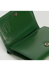 Wittchen - Damski portfel z gładkiej skóry mały zielony. Kolor: zielony. Materiał: skóra. Wzór: gładki #5