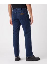 Wrangler - MĘSKIE SPODNIE JEANSOWE WRANGLER TEXAS COALBLUE STONE W121YN29H 112144746 #4