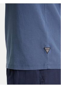 Guess T-Shirt M5YI67 KBW41 Niebieski Regular Fit. Kolor: niebieski. Materiał: bawełna