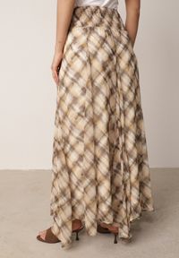 Born2be - Beżowo-Żółta Rozkloszowana Spódnica z Marszczonym Pasem w Talii w Stylu Preppy Jenniea. Okazja: do pracy, na co dzień, na spotkanie biznesowe. Kolor: beżowy. Materiał: dzianina, poliester. Styl: biznesowy, klasyczny, casual #8