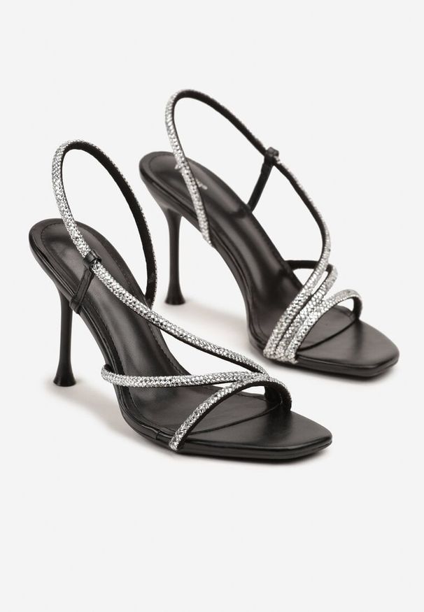 Renee - Czarne Sandały Vices na Szpilce Ozdobione Paskami z Cyrkoniami Tilarea. Okazja: na ślub cywilny, na wesele. Zapięcie: pasek. Kolor: czarny. Wzór: aplikacja. Obcas: na szpilce. Styl: elegancki