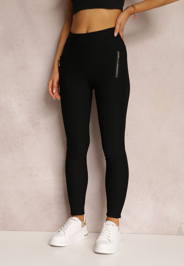 Renee - Czarne Legginsy Ialiris. Kolor: czarny. Materiał: dzianina. Długość: długie. Wzór: aplikacja. Styl: elegancki