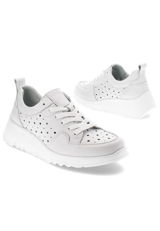 Białe Półbuty S.Barski Modne Obuwie Damskie. Kolor: biały. Materiał: skóra. Obcas: na platformie. Sport: turystyka piesza