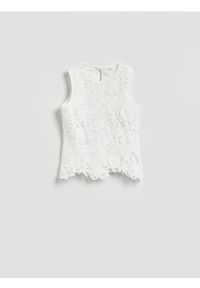 Reserved - Ażurowa bluzka - biały. Kolor: biały. Materiał: dzianina. Wzór: ażurowy #1