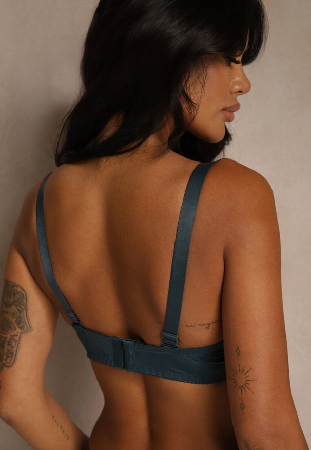 Renee - Ciemnozielony Biustonosz z Koronką i Cyrkoniami Himelodia. Kolor: zielony. Materiał: koronka. Wzór: koronka