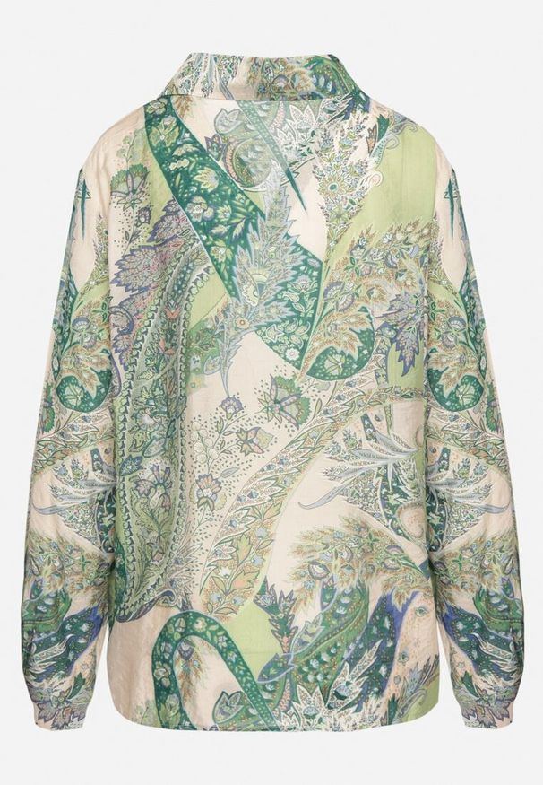 Born2be - Zielona Klasyczna Koszula z Wiskozą w Ornamentalny Wzór Aranisea. Okazja: na co dzień. Typ kołnierza: kołnierzyk klasyczny. Kolor: zielony. Materiał: wiskoza. Długość rękawa: długi rękaw. Długość: długie. Styl: klasyczny