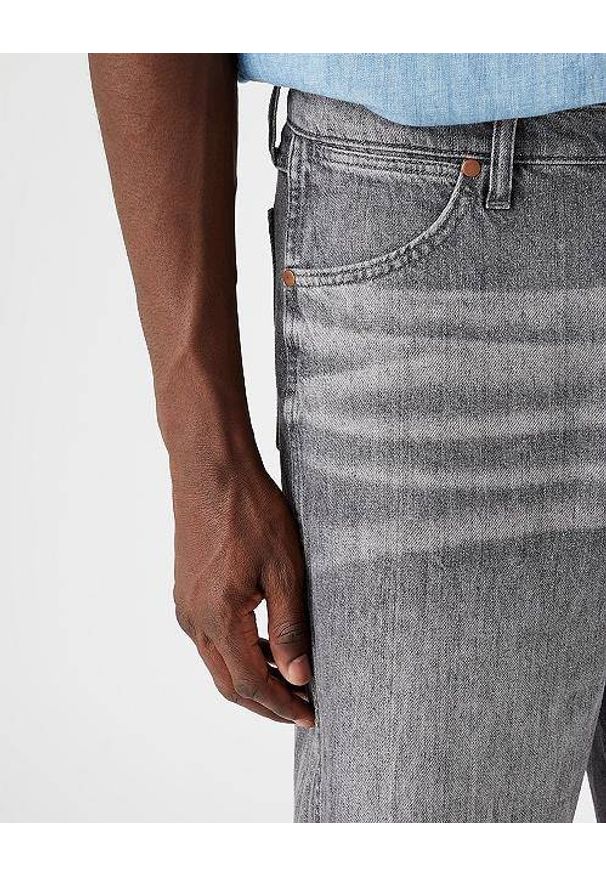Wrangler - WRANGLER RICHLAND SHORTS MĘSKIE SZORTY SPODENKI COAL GREY W11ACE31F 112145746