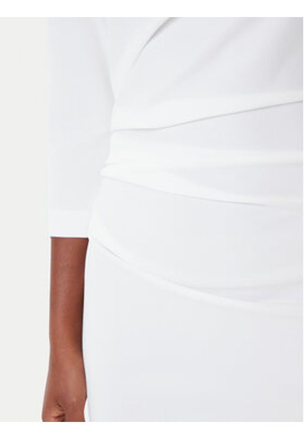 Rinascimento Sukienka koktajlowa CFC0126154003 Biały Slim Fit. Kolor: biały. Materiał: syntetyk. Styl: wizytowy