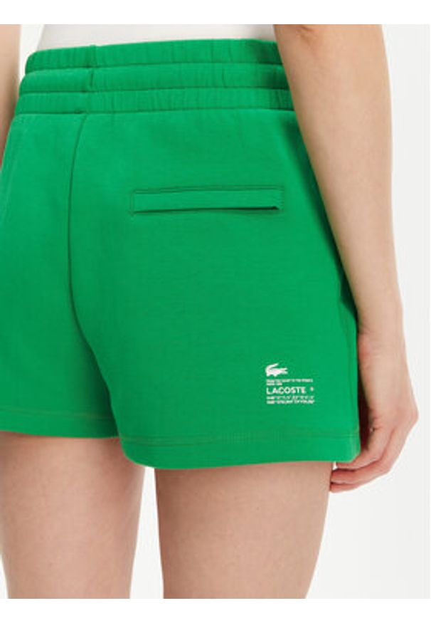 Lacoste Szorty sportowe GF5378 Zielony Regular Fit. Kolor: zielony. Materiał: bawełna