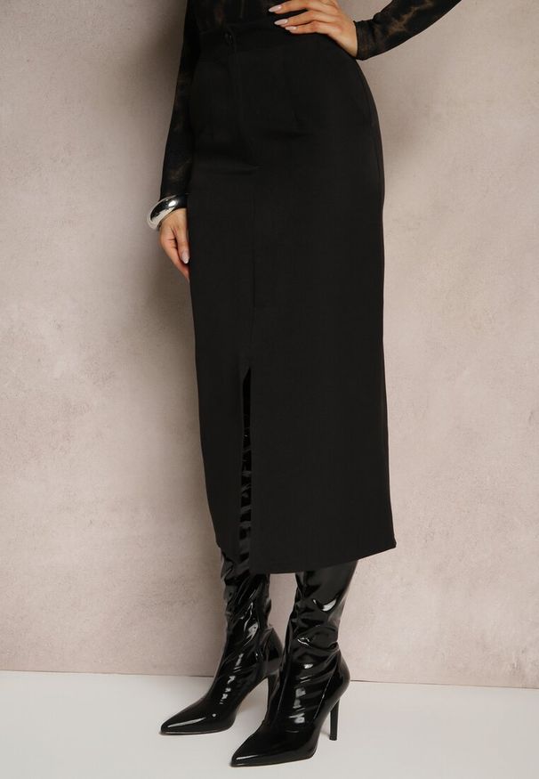 Renee - Czarna Spódnica Ołówkowa z Wiskozą High Waist z Rozcięciem Semivinia. Okazja: na co dzień. Stan: podwyższony. Kolor: czarny. Materiał: wiskoza. Styl: wizytowy, elegancki, casual