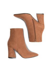 Nine West Botki SATI 13196A Brązowy. Kolor: brązowy. Materiał: materiał #7