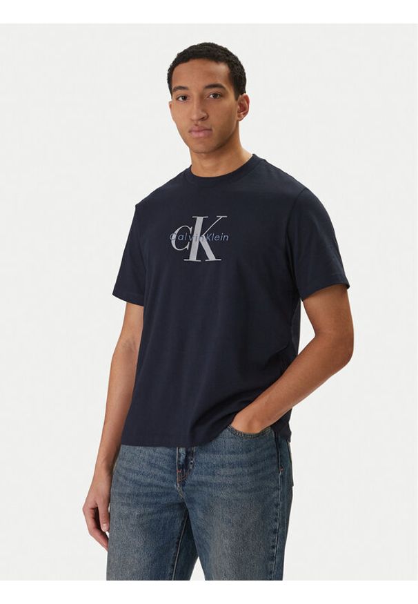 Calvin Klein Jeans T-Shirt Hero Monologo LV04RB862G Granatowy Regular Fit. Kolor: niebieski. Materiał: bawełna