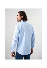 Ochnik - Koszula męska w drobną kratkę. Okazja: na co dzień. Kolor: niebieski. Materiał: bawełna. Długość: długie. Wzór: kratka. Styl: casual #5