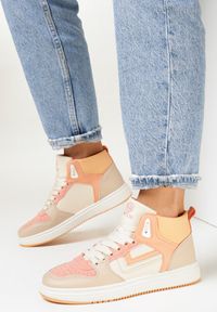 Born2be - Biało-Pomarańczowe Sneakersy Alcothee. Nosek buta: okrągły. Zapięcie: sznurówki. Kolor: pomarańczowy. Obcas: na obcasie. Wysokość obcasa: niski