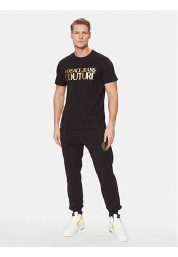 Versace Jeans Couture T-Shirt 78GAHT05 Czarny Regular Fit. Kolor: czarny. Materiał: bawełna