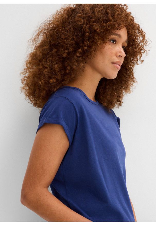 bonprix - T-shirt z czystej bawełny. Kolor: niebieski. Materiał: bawełna. Długość rękawa: krótki rękaw. Długość: krótkie