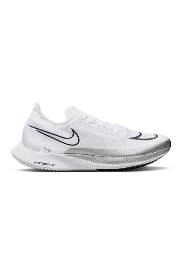 Buty do biegania Nike Streakfly M DJ6566-101 białe. Zapięcie: sznurówki. Kolor: biały. Materiał: tkanina, syntetyk, guma. Model: Nike Zoom. Sport: bieganie