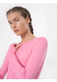 4f - Longsleeve treningowy slim szybkoschnący damski. Kolor: różowy. Materiał: materiał, dzianina, skóra. Długość rękawa: długi rękaw. Sport: fitness