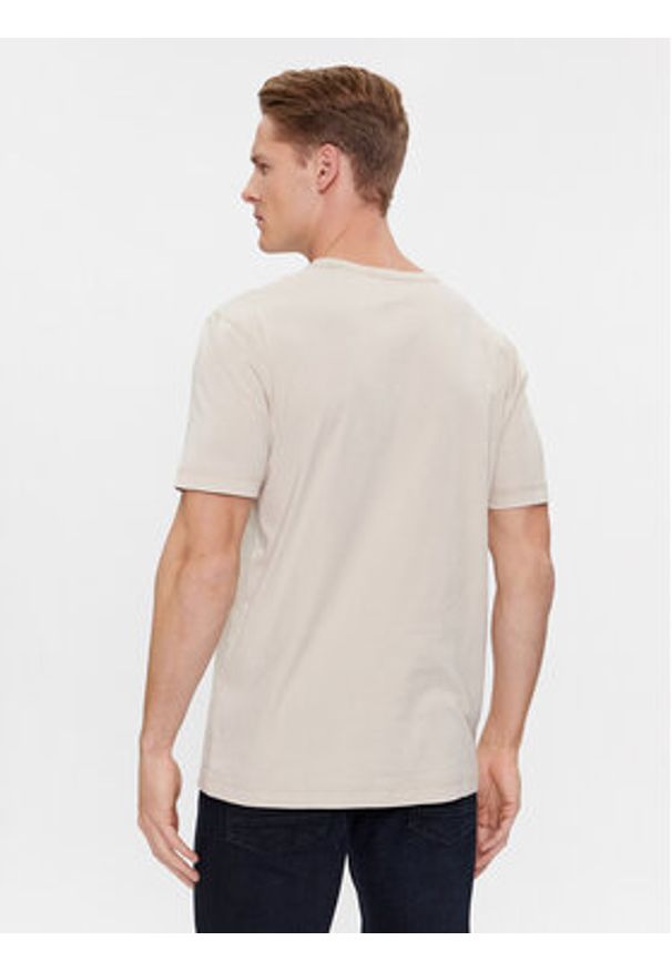 BOSS - Boss T-Shirt Tokks 50502173 Beżowy Regular Fit. Kolor: beżowy. Materiał: bawełna