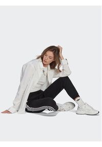 Adidas - adidas Spodnie dresowe Adicolor Classics Slim Cuffed Joggers IB7455 Czarny Slim Fit. Kolor: czarny. Materiał: bawełna
