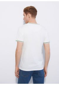 Ochnik - Biało-zielony T-shirt męski. Kolor: biały. Materiał: bawełna