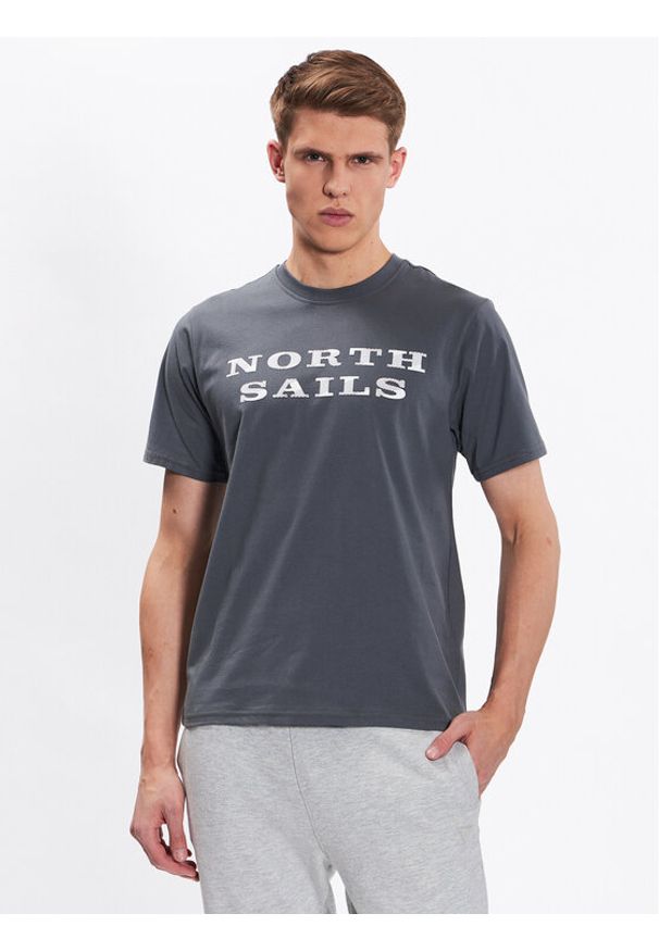 North Sails T-Shirt Graphic 692838 Szary Regular Fit. Kolor: szary. Materiał: bawełna