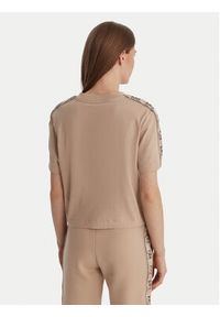 Guess T-Shirt V3RI08 I3Z14 Beżowy Relaxed Fit. Kolor: beżowy. Materiał: bawełna #5