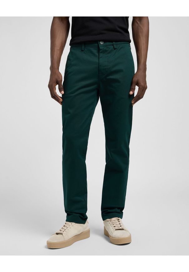 Lee - MESKIE SPODNIE LEE REGULAR CHINO JADE FOREST 112370607