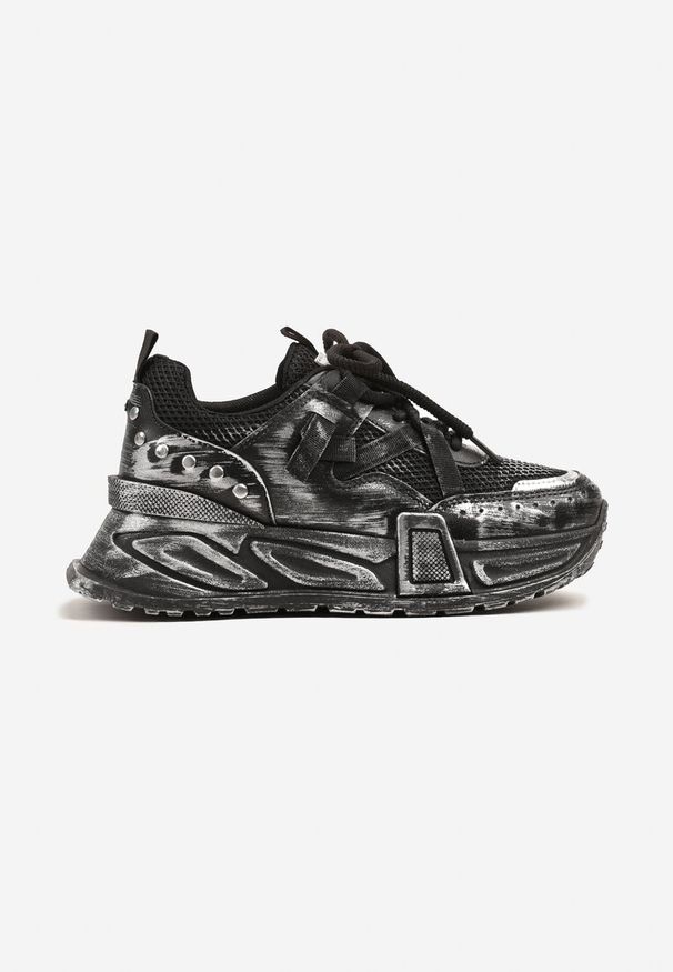 Renee - Czarne Sneakersy na Tłoczonej Platformie z Metalicznymi Wstawkami Eradira. Okazja: na co dzień. Zapięcie: sznurówki. Kolor: czarny. Materiał: jeans. Obcas: na platformie