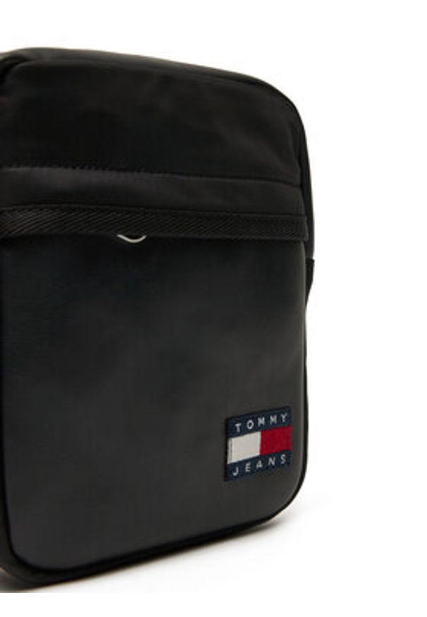 Tommy Jeans Saszetka AM0AM13316 Czarny. Kolor: czarny. Materiał: materiał