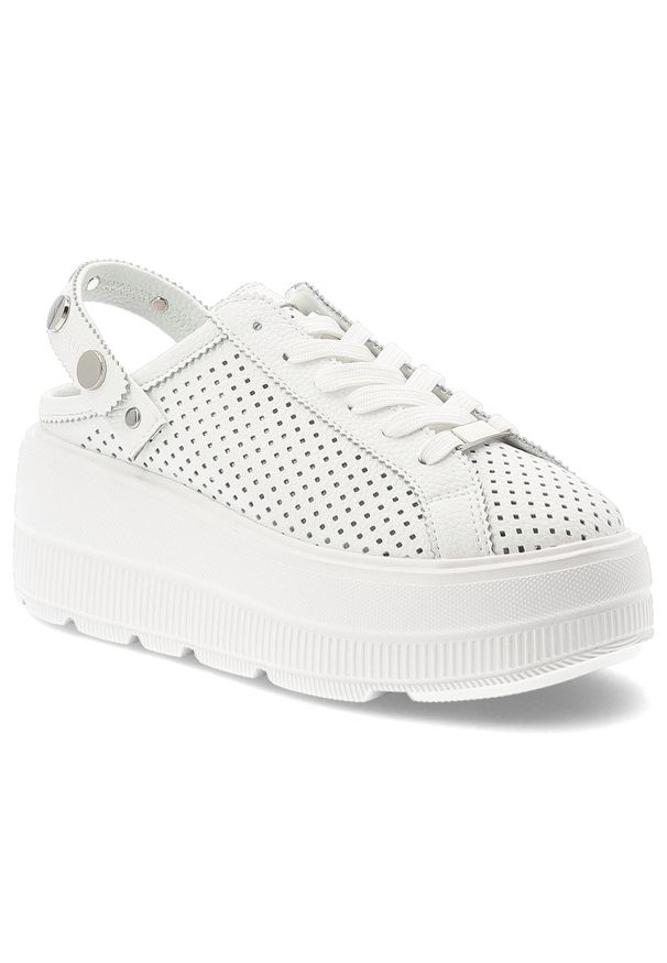 Klapki damskie S.Barski, ze skóry naturalnej licowej ażurowa cholewka platforma sznurowane styl casual, białe, LR61-7088. Okazja: na co dzień. Kolor: biały. Materiał: skóra. Wzór: ażurowy. Obcas: na platformie. Styl: casual