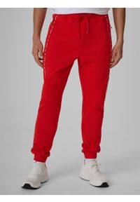 4f - 4F Spodnie kibica joggery męskie - czerwone XL. Kolor: czerwony. Materiał: materiał, dresówka, bawełna, dzianina. Wzór: gładki #2